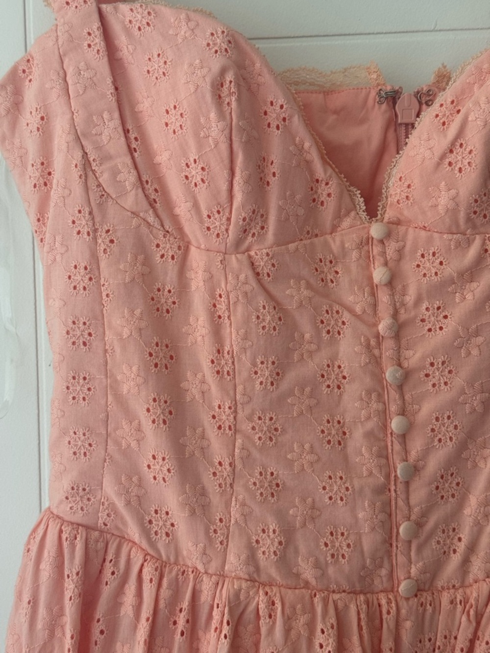 NWT House of CB Adalyn Peach Broderie Anglais Midi Sundress - Picture 7 of 7